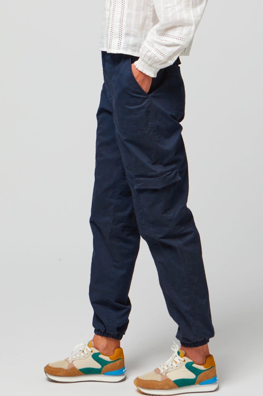 Womenm Aspiga Trousers | Elin Cargo Trousers