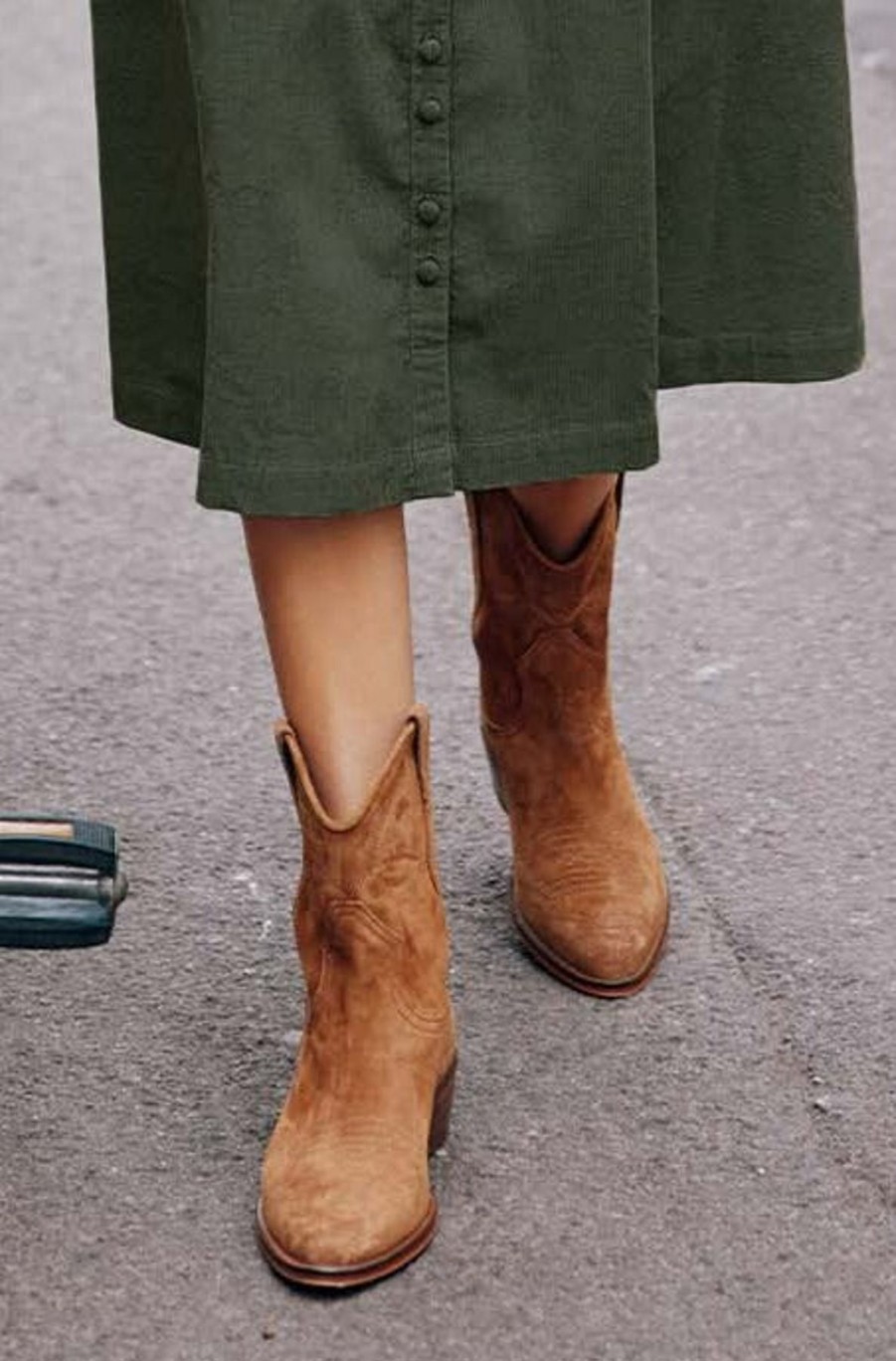 Womenm Aspiga Boots | Camilla Short Cowboy Boots