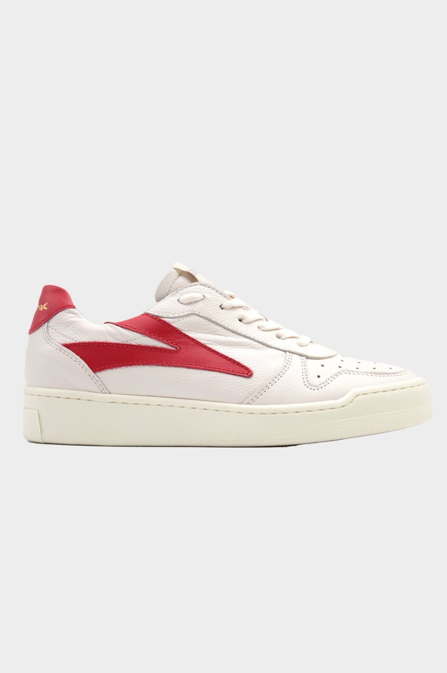 Womenm Aspiga Trainers | Leather Low Top Trainers