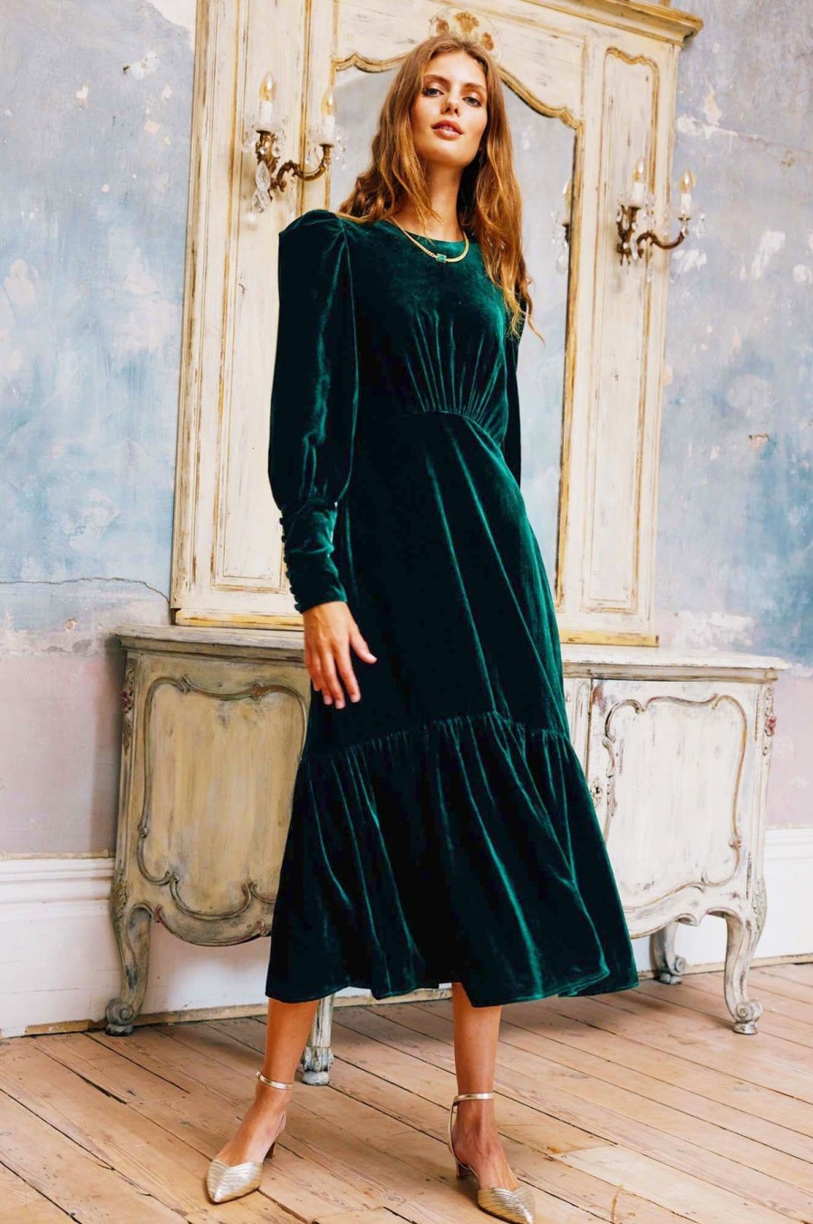 Womenm Aspiga Dresses | Esmee Velvet Dress