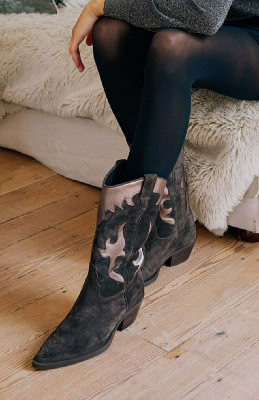 Womenm Aspiga Boots | Metallic Cowboy Boots