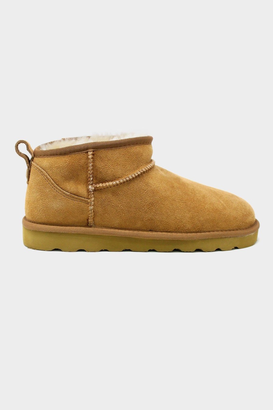 Womenm Aspiga Boots | Mini Sheepskin Boot