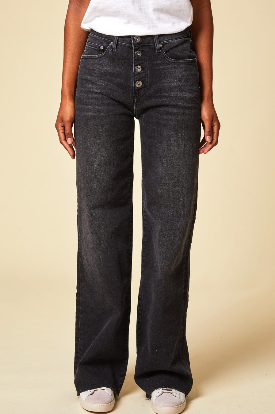 Womenm Aspiga Trousers | Straight Leg Jeans