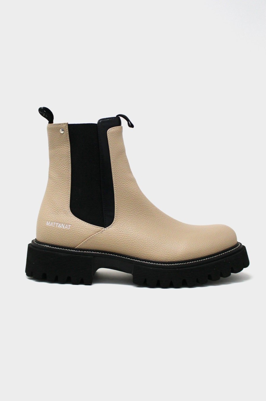 Womenm Aspiga Boots | Zuke Chelsea Boot