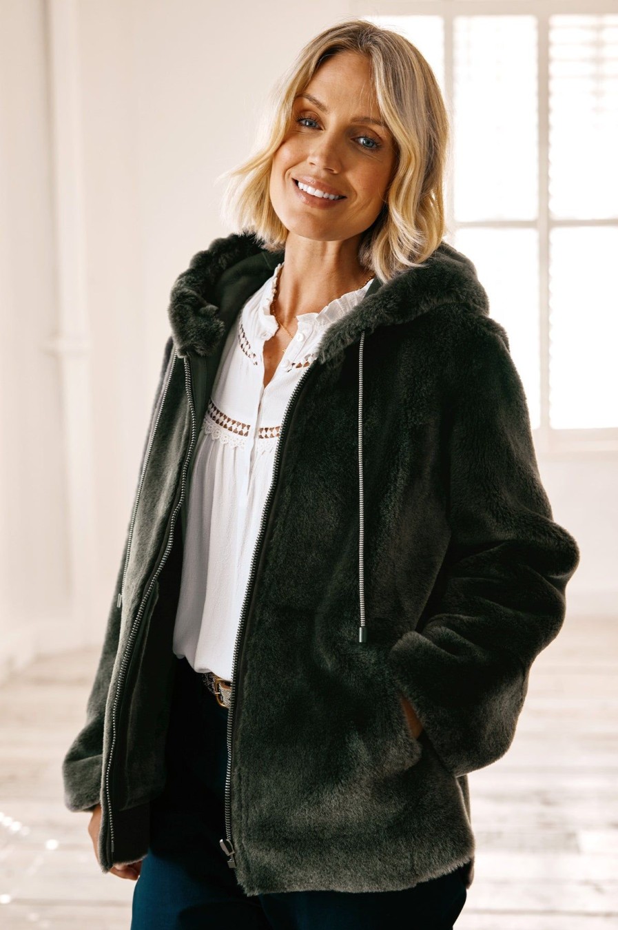 Womenm Aspiga Coats & Jackets | Reversible Hooded Shearling Jacket