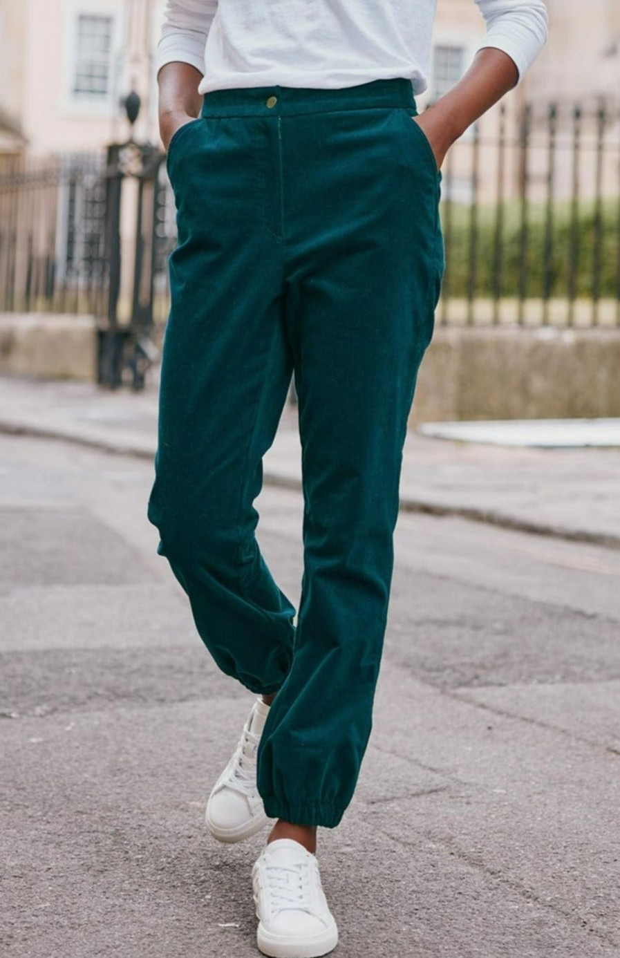 Womenm Aspiga Trousers | Stretch Corduroy Cuffed Jogger